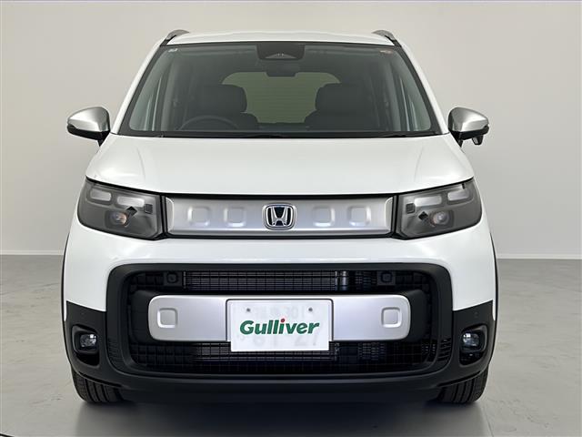 フリード e:HEVクロスター 登録済未使用車/車線逸脱抑制機能/ACC/メーカーOPナビ/バックカメラ/フルセグ/両側パワースライドドア/ハーフレザーシート/シートヒーター/LEDヘッドライト/純正15インチAW/ワイパーデアイサ(18枚目)