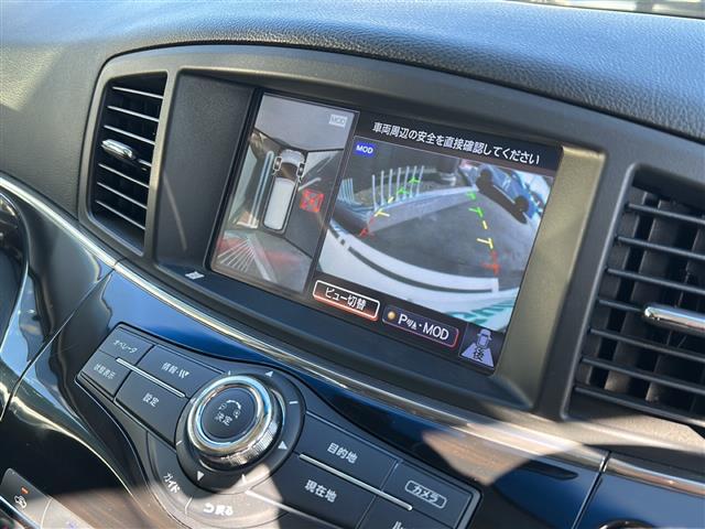 エルグランド 250ハイウェイスター 禁煙車/純正ナビ/後席モニター/全周囲カメラ/両側電動スライドドア/ETC/フルセグ/クルーズコントロール/クリアランスソナー/100v電源/ハーフレザーシート/オートライト/オートエアコン(3枚目)