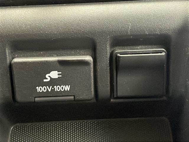 エルグランド 250ハイウェイスター 禁煙車/純正ナビ/後席モニター/全周囲カメラ/両側電動スライドドア/ETC/フルセグ/クルーズコントロール/クリアランスソナー/100v電源/ハーフレザーシート/オートライト/オートエアコン(9枚目)