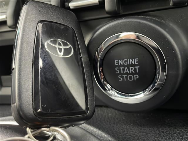 ８６ ＧＴ　禁煙車／クルーズコントロール／リアスポイラー／純正７型ナビ／バックカメラ／ワンセグＴＶ／ＥＴＣ／ドライブレコーダー／ＬＥＤヘッドライト／ＬＥＤフォグライト／スマートキー／スペアキー／純正１７インチＡＷ（9枚目）