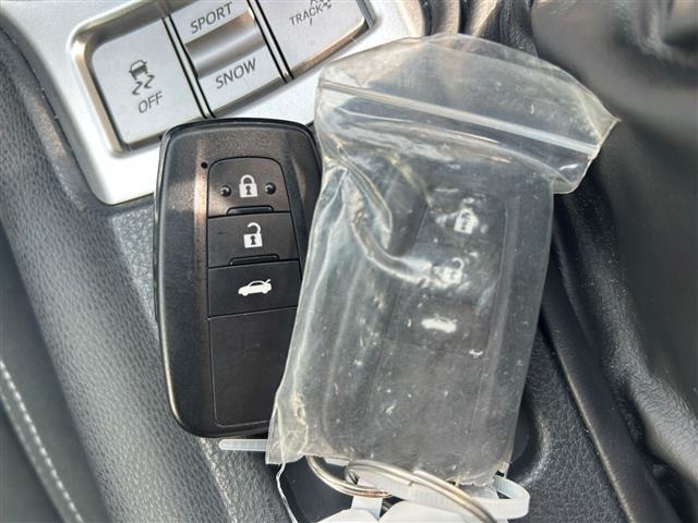 ８６ ＧＴ　禁煙車／クルーズコントロール／リアスポイラー／純正７型ナビ／バックカメラ／ワンセグＴＶ／ＥＴＣ／ドライブレコーダー／ＬＥＤヘッドライト／ＬＥＤフォグライト／スマートキー／スペアキー／純正１７インチＡＷ（10枚目）