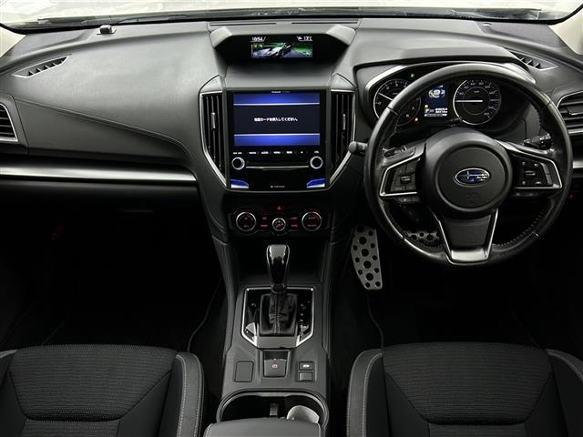 インプレッサスポーツ 2.0i-Sアイサイト 禁煙車/純正8型ナビ/STIフロントエアロ/バックカメラ/ETC/フルセグ/衝突軽減/前席パワーシート/レーダークルーズコントロール/パドルシフト/スマートキー/オートライト/オートエアコン(2枚目)