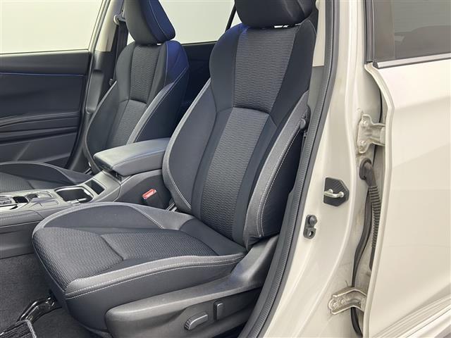 インプレッサスポーツ 2.0i-Sアイサイト 禁煙車/純正8型ナビ/STIフロントエアロ/バックカメラ/ETC/フルセグ/衝突軽減/前席パワーシート/レーダークルーズコントロール/パドルシフト/スマートキー/オートライト/オートエアコン(31枚目)