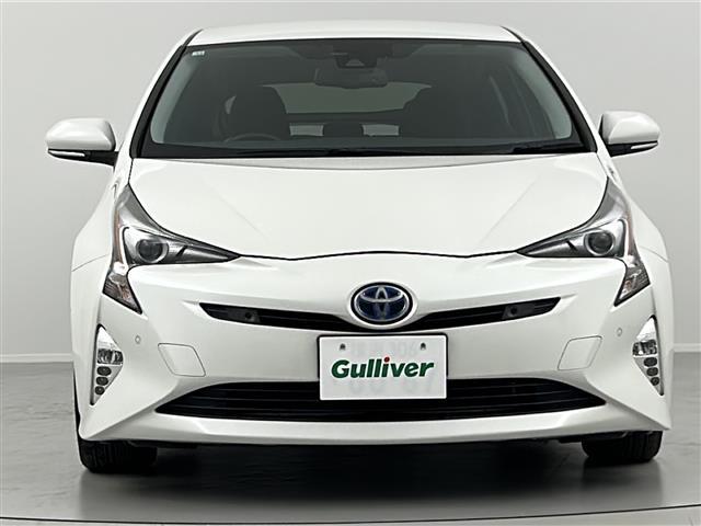 プリウス Sセーフティプラス 禁煙車 純正7型ナビ フルセグTV BT レーダークルーズコントロール バックカメラ オートハイビーム クリアランスソナー ビルトインETC LEDライト ステアリングリモコン フォグライト(17枚目)