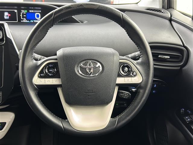 プリウス Sセーフティプラス 禁煙車 純正7型ナビ フルセグTV BT レーダークルーズコントロール バックカメラ オートハイビーム クリアランスソナー ビルトインETC LEDライト ステアリングリモコン フォグライト(20枚目)