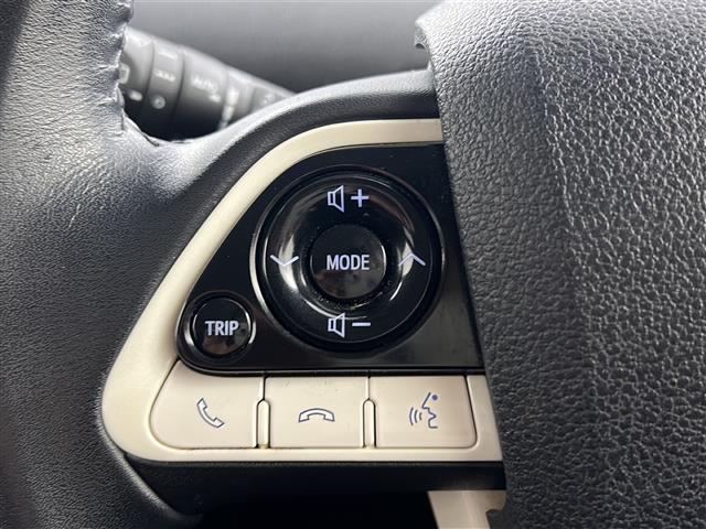 プリウス Sセーフティプラス 禁煙車 純正7型ナビ フルセグTV BT レーダークルーズコントロール バックカメラ オートハイビーム クリアランスソナー ビルトインETC LEDライト ステアリングリモコン フォグライト(24枚目)