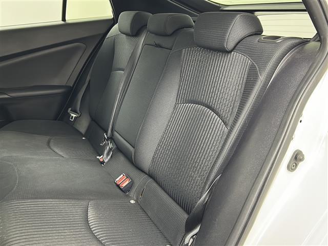 プリウス Sセーフティプラス 禁煙車 純正7型ナビ フルセグTV BT レーダークルーズコントロール バックカメラ オートハイビーム クリアランスソナー ビルトインETC LEDライト ステアリングリモコン フォグライト(31枚目)