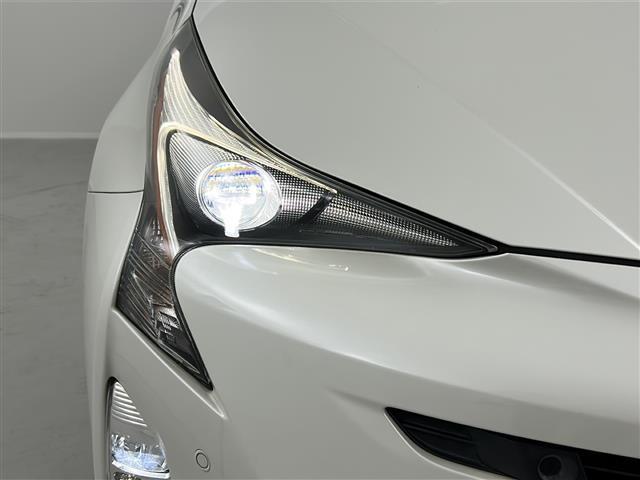 プリウス Sセーフティプラス 禁煙車 純正7型ナビ フルセグTV BT レーダークルーズコントロール バックカメラ オートハイビーム クリアランスソナー ビルトインETC LEDライト ステアリングリモコン フォグライト(36枚目)