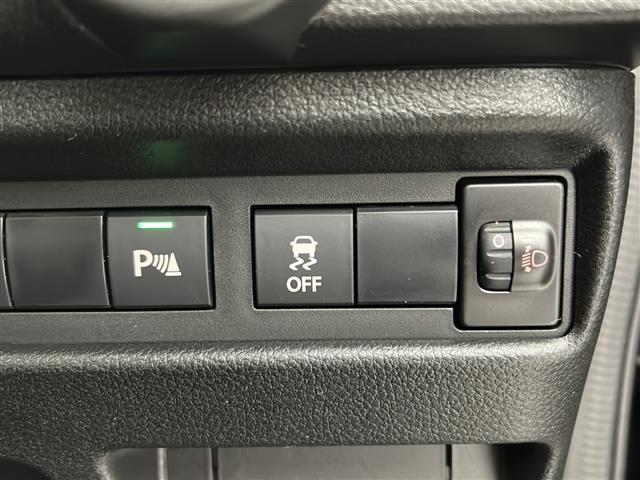 ワゴンRスマイル G 快適パッケージ装着車 禁煙車/デュアルカメラブレーキサポート/車線逸脱警報/パーキングソナー/横滑り防止防止/リモコンキー/スペアキー/純正フロアマット/オートライト/オートエアコン/純正ホイールキャップ/電動格納ミラー(4枚目)