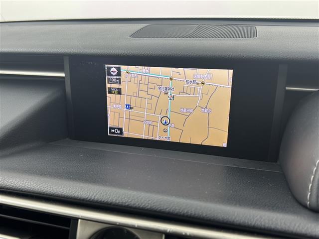 IS IS300h Fスポーツ 禁車車 レーダークルーズコントロール シートヒーター バックカメラ パドルシフト ETC 純正ナビ フルセグTV フォグランプ ステアリングリモコン パワーシート LEDライト(4枚目)