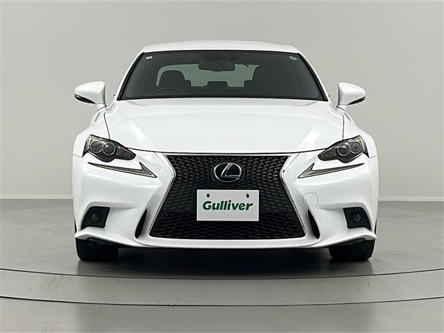 IS IS300h Fスポーツ 禁車車 レーダークルーズコントロール シートヒーター バックカメラ パドルシフト ETC 純正ナビ フルセグTV フォグランプ ステアリングリモコン パワーシート LEDライト(17枚目)