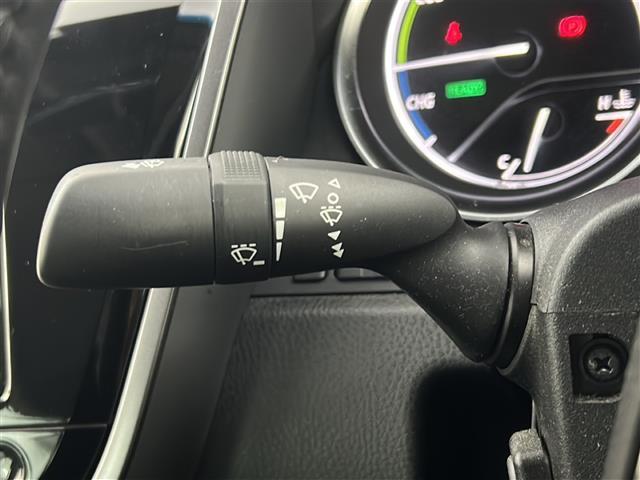 カムリ WS 禁煙車/純正ナビ/衝突軽減/レーダクルーズ/ETC/フルセグ/ハーフレザーシート/前席パワーシート/パドルシフト/オートマチックハイビーム/オートライト/オートエアコン/純正18インチアルミ(26枚目)