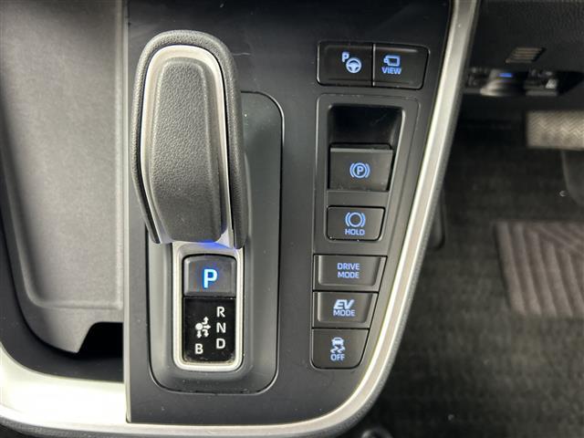 ヴォクシー ハイブリッドS-Z 禁煙車 全周囲M TRDエアロ 快適利便パッケージ 純正13.2インチフリップダウンモニター 純正10.5インチナビ 衝突軽減 両側パワスラ ACC 4WD スペアキー BSM シートヒーター ETC(21枚目)