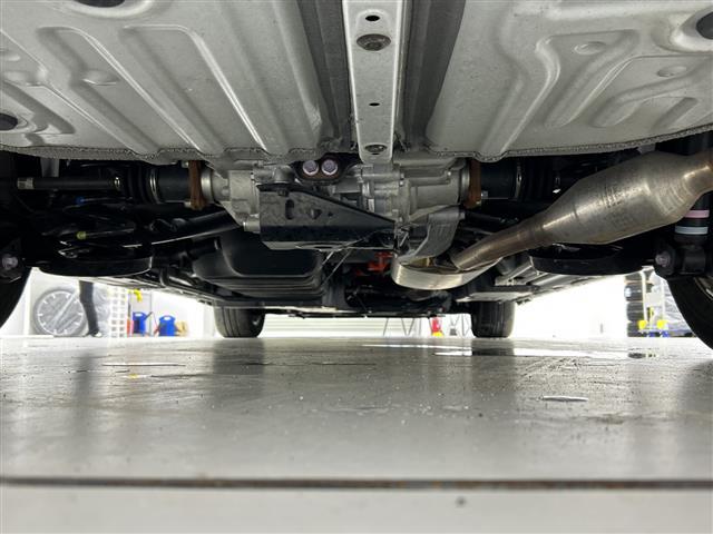 ヴォクシー ハイブリッドS-Z 禁煙車 全周囲M TRDエアロ 快適利便パッケージ 純正13.2インチフリップダウンモニター 純正10.5インチナビ 衝突軽減 両側パワスラ ACC 4WD スペアキー BSM シートヒーター ETC(43枚目)