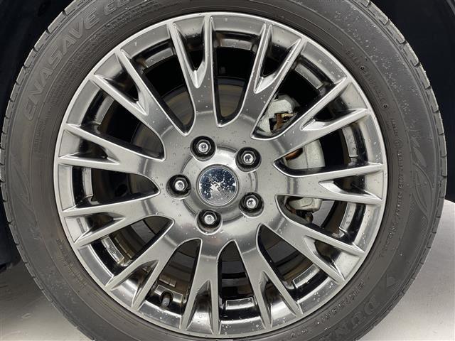 店頭販売もしておりますので、先に在庫が無くなってしまうこともございます。気になる車はまずはお問い合わせください！