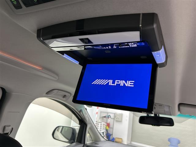 ヴェルファイア ２．４Ｚ　ゴールデンアイズ　禁煙車／スマートキー／スペアキー／クルーズコントロール／純正ナビ／Ｂｌｕｅｔｏｏｔｈ／フルセグ／純正フリップダウンモニター／電動リアゲート／フロアマット／ハーフレザーシート／ＥＴＣ／コーナーセンサー（8枚目）