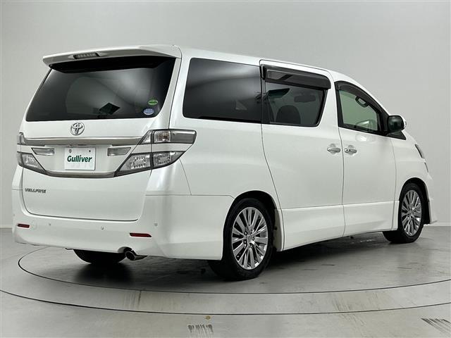 ヴェルファイア ２．４Ｚ　ゴールデンアイズ　禁煙車／スマートキー／スペアキー／クルーズコントロール／純正ナビ／Ｂｌｕｅｔｏｏｔｈ／フルセグ／純正フリップダウンモニター／電動リアゲート／フロアマット／ハーフレザーシート／ＥＴＣ／コーナーセンサー（34枚目）