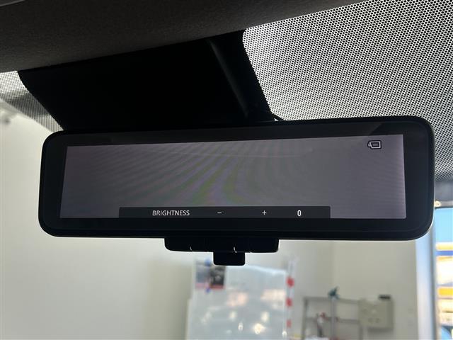 リーフ Ｘ　Ｖセレクション　禁煙車　アラウンドビューモニター　プロパイロット　デジタルミラー　ステアリングヒーター　シートヒーター　ＢＳＭ　クリアランスソナー　コネクティッドナビ　ＨＤＭＩ　オートハイビーム　ドライブレコーダー（5枚目）