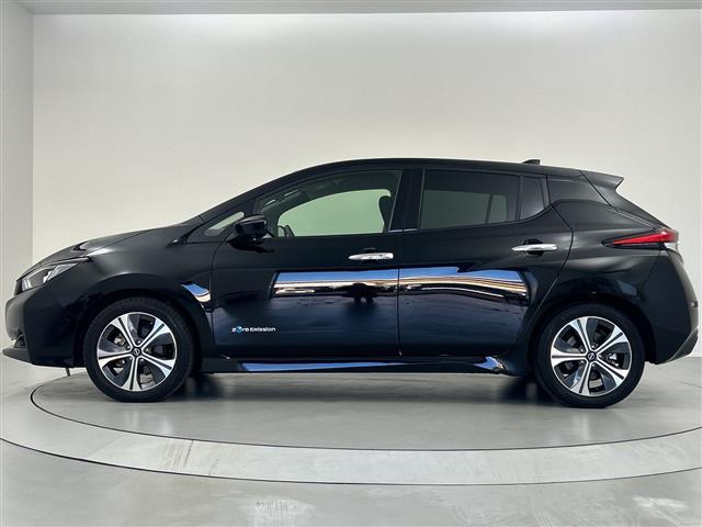 リーフ Ｘ　Ｖセレクション　禁煙車　アラウンドビューモニター　プロパイロット　デジタルミラー　ステアリングヒーター　シートヒーター　ＢＳＭ　クリアランスソナー　コネクティッドナビ　ＨＤＭＩ　オートハイビーム　ドライブレコーダー（37枚目）