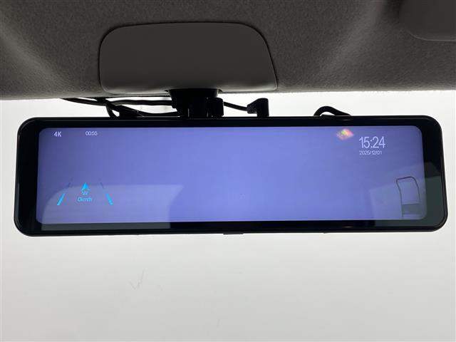 ムーヴ Ｘ　禁煙車　ワンオーナー　社外ドライブレコーダー付きインナーミラー　オートエアコン　純正オーディオ　ＣＤチェンジャー　ＬＥＤヘッドライト　純正１４インチアルミホイール　アイドリングストップ　電動格納ミラー（3枚目）