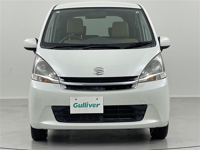 ムーヴ Ｘ　禁煙車　ワンオーナー　社外ドライブレコーダー付きインナーミラー　オートエアコン　純正オーディオ　ＣＤチェンジャー　ＬＥＤヘッドライト　純正１４インチアルミホイール　アイドリングストップ　電動格納ミラー（17枚目）