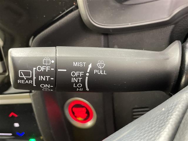 フィット １３Ｇ・Ｌ　ホンダセンシング　禁煙車　レーダークルーズコントロール　純正ナビ　フルセグＴＶ　ＵＳＢ　バックカメラ　ビルトインＥＴＣ　ドライブレコーダー　レーンアシスト　アルミ付きスタッドレス積込　ＬＥＤライト　ステアリングリモコン（26枚目）