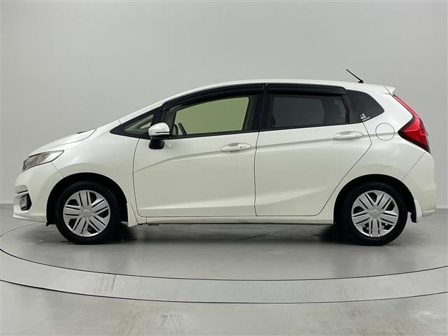 フィット １３Ｇ・Ｌ　ホンダセンシング　禁煙車　レーダークルーズコントロール　純正ナビ　フルセグＴＶ　ＵＳＢ　バックカメラ　ビルトインＥＴＣ　ドライブレコーダー　レーンアシスト　アルミ付きスタッドレス積込　ＬＥＤライト　ステアリングリモコン（39枚目）