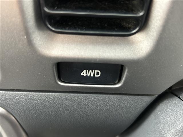 ハイゼットカーゴ デラックスリミテッド 禁煙車 4WD ハイルーフ キーレス ドアバイザー 社外アルミホイール ヘッドライトレベライザー 取扱説明書 保証書 スペアキー 両側スライドドア(6枚目)