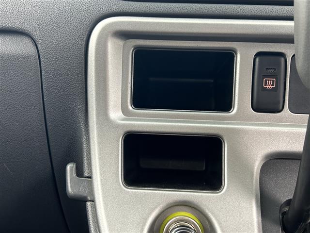 ハイゼットカーゴ デラックスリミテッド 禁煙車 4WD ハイルーフ キーレス ドアバイザー 社外アルミホイール ヘッドライトレベライザー 取扱説明書 保証書 スペアキー 両側スライドドア(9枚目)