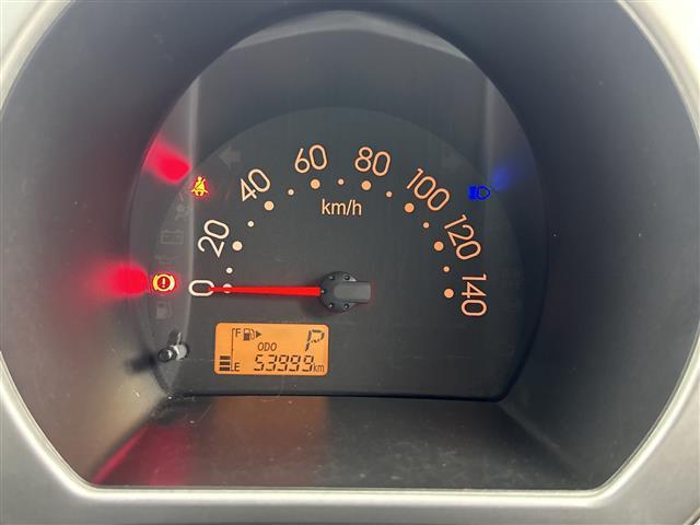 ハイゼットカーゴ デラックスリミテッド 禁煙車 4WD ハイルーフ キーレス ドアバイザー 社外アルミホイール ヘッドライトレベライザー 取扱説明書 保証書 スペアキー 両側スライドドア(12枚目)