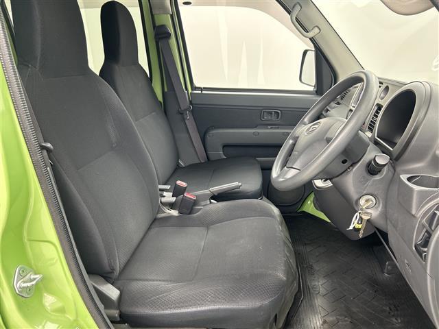 ハイゼットカーゴ デラックスリミテッド 禁煙車 4WD ハイルーフ キーレス ドアバイザー 社外アルミホイール ヘッドライトレベライザー 取扱説明書 保証書 スペアキー 両側スライドドア(13枚目)