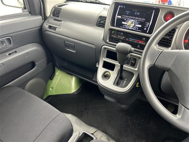 ハイゼットカーゴ デラックスリミテッド 禁煙車 4WD ハイルーフ キーレス ドアバイザー 社外アルミホイール ヘッドライトレベライザー 取扱説明書 保証書 スペアキー 両側スライドドア(21枚目)