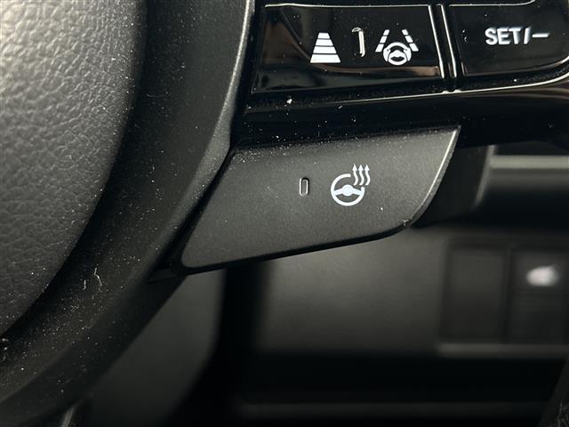 ヴェゼル e:HEV Z 禁煙車/BSM/置くだけ充電/純正ナビ/フルセグTV/電動リアゲート/バックカメラ/ハーフレザーシート/シートヒーター/パドルシフト/ETC2,0/ドライブレコーダー/LED/ホンダセンシング(4枚目)