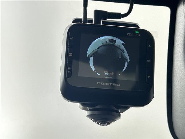 ヴェゼル e:HEV Z 禁煙車/BSM/置くだけ充電/純正ナビ/フルセグTV/電動リアゲート/バックカメラ/ハーフレザーシート/シートヒーター/パドルシフト/ETC2,0/ドライブレコーダー/LED/ホンダセンシング(9枚目)