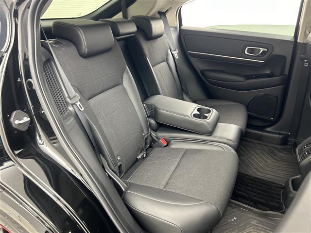 ヴェゼル e:HEV Z 禁煙車/BSM/置くだけ充電/純正ナビ/フルセグTV/電動リアゲート/バックカメラ/ハーフレザーシート/シートヒーター/パドルシフト/ETC2,0/ドライブレコーダー/LED/ホンダセンシング(14枚目)