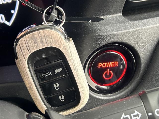 ヴェゼル e:HEV Z 禁煙車/BSM/置くだけ充電/純正ナビ/フルセグTV/電動リアゲート/バックカメラ/ハーフレザーシート/シートヒーター/パドルシフト/ETC2,0/ドライブレコーダー/LED/ホンダセンシング(22枚目)