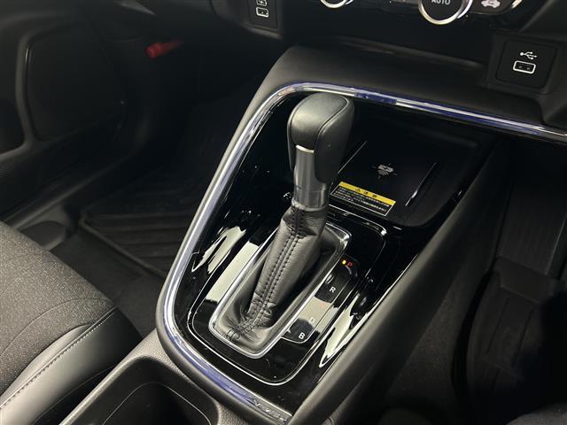 ヴェゼル e:HEV Z 禁煙車/BSM/置くだけ充電/純正ナビ/フルセグTV/電動リアゲート/バックカメラ/ハーフレザーシート/シートヒーター/パドルシフト/ETC2,0/ドライブレコーダー/LED/ホンダセンシング(23枚目)