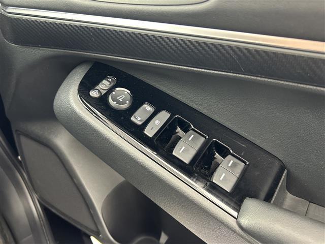 ヴェゼル e:HEV Z 禁煙車/BSM/置くだけ充電/純正ナビ/フルセグTV/電動リアゲート/バックカメラ/ハーフレザーシート/シートヒーター/パドルシフト/ETC2,0/ドライブレコーダー/LED/ホンダセンシング(27枚目)