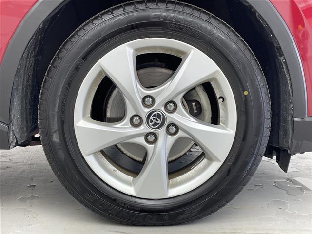C-HR S-T LEDエディション 禁煙車/4WD/純正ナビ/エンジンスターター/バックモニター/レーダークルーズ/衝突軽減/レーンキープ/ETC/BT/フルセグテレビ/フロアマット/LEDヘッドライト/オートハイビーム/ターボ(16枚目)