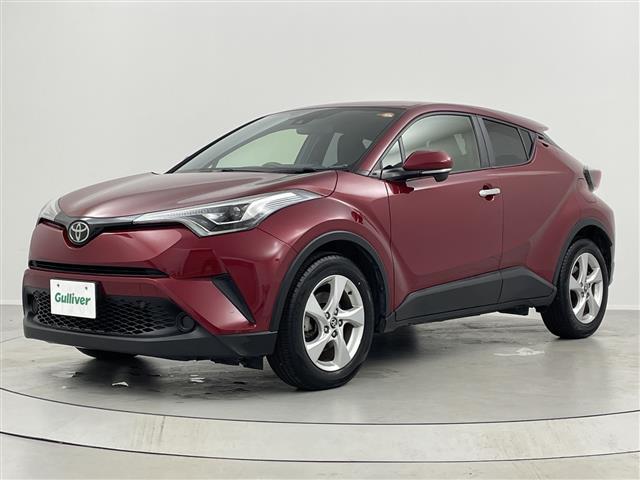 C-HR S-T LEDエディション 禁煙車/4WD/純正ナビ/エンジンスターター/バックモニター/レーダークルーズ/衝突軽減/レーンキープ/ETC/BT/フルセグテレビ/フロアマット/LEDヘッドライト/オートハイビーム/ターボ(18枚目)