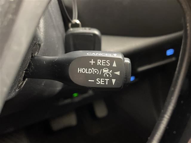 C-HR S-T LEDエディション 禁煙車/4WD/純正ナビ/エンジンスターター/バックモニター/レーダークルーズ/衝突軽減/レーンキープ/ETC/BT/フルセグテレビ/フロアマット/LEDヘッドライト/オートハイビーム/ターボ(26枚目)