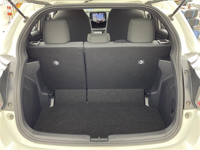 ヤリス Ｇ　禁煙車　純正ディスプレイオーディオ　ナビ付　クリアランスソナー　ドライブレコーダー　オートハイビーム　バックカメラ　ＥＴＣ　オートライト　カーテンエアバッグ　トヨタセーフティセンス　スマートキー（16枚目）