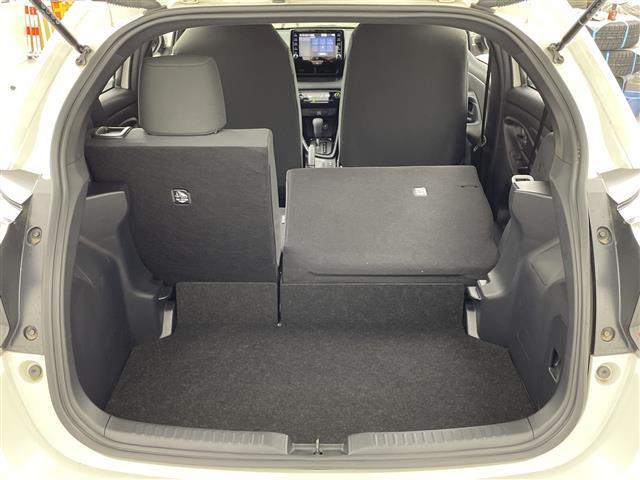 ヤリス Ｇ　禁煙車　純正ディスプレイオーディオ　ナビ付　クリアランスソナー　ドライブレコーダー　オートハイビーム　バックカメラ　ＥＴＣ　オートライト　カーテンエアバッグ　トヨタセーフティセンス　スマートキー（34枚目）