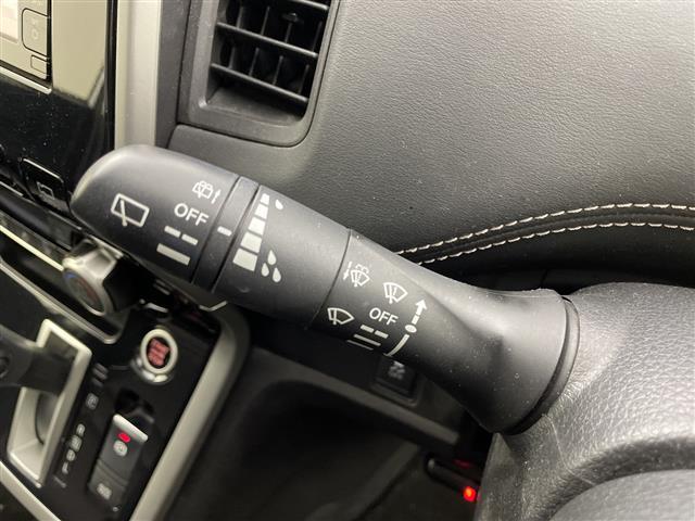 セレナ ハイウェイスターＧ　禁煙車　プロパイロット　両側電動ドア　パーキングアシスト　レーダークルーズコントロール　全方位カメラ　ウォークスルー　コーナーセンサー　純正ナビ　フルセグＴＶ　ＬＥＤライト　ＥＴＣ　純正フロアマット（24枚目）