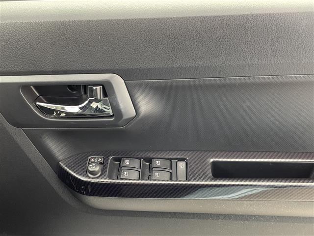 ミライース Ｇ　リミテッドＳＡＩＩＩ　禁煙車　社外ナビ　フルセグＴＶ　ＢｌｕｅｔｏｏｔｈＡｕｄｉｏ　バックカメラ　シートヒーター　衝突軽減システム　前後コーナーセンサー　純正フロアマット　純正１４インチアルミホイール　オートライト（26枚目）