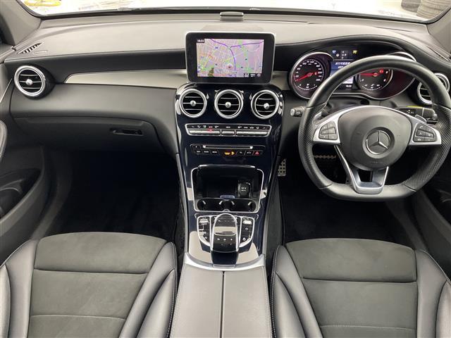 ＧＬＣ ＧＬＣ２２０ｄ　４マチック　クーペスポーツ　禁煙車　全方位モニター　シートヒーター　メーカーナビ　ＢＳＭ　ワンオーナー　レーダークルーズコントロール　パワーバックドア　パワーシート　ハーフレザーシート　クリアランスソナー　ＥＴＣ　ＬＥＤライト（2枚目）