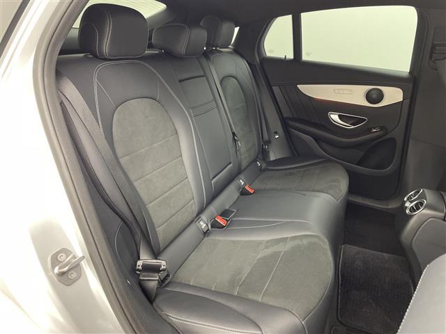 ＧＬＣ ＧＬＣ２２０ｄ　４マチック　クーペスポーツ　禁煙車　全方位モニター　シートヒーター　メーカーナビ　ＢＳＭ　ワンオーナー　レーダークルーズコントロール　パワーバックドア　パワーシート　ハーフレザーシート　クリアランスソナー　ＥＴＣ　ＬＥＤライト（14枚目）