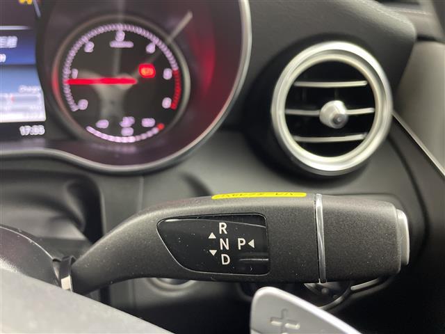 ＧＬＣ ＧＬＣ２２０ｄ　４マチック　クーペスポーツ　禁煙車　全方位モニター　シートヒーター　メーカーナビ　ＢＳＭ　ワンオーナー　レーダークルーズコントロール　パワーバックドア　パワーシート　ハーフレザーシート　クリアランスソナー　ＥＴＣ　ＬＥＤライト（21枚目）