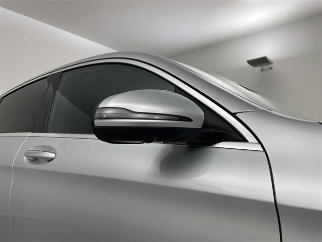 ＧＬＣ ＧＬＣ２２０ｄ　４マチック　クーペスポーツ　禁煙車　全方位モニター　シートヒーター　メーカーナビ　ＢＳＭ　ワンオーナー　レーダークルーズコントロール　パワーバックドア　パワーシート　ハーフレザーシート　クリアランスソナー　ＥＴＣ　ＬＥＤライト（40枚目）