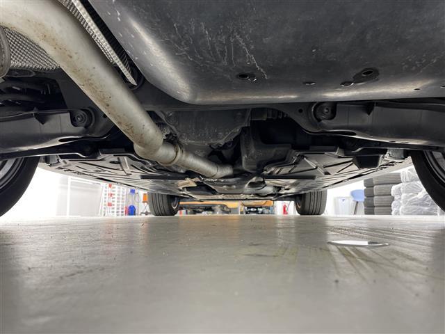 ＧＬＣ ＧＬＣ２２０ｄ　４マチック　クーペスポーツ　禁煙車　全方位モニター　シートヒーター　メーカーナビ　ＢＳＭ　ワンオーナー　レーダークルーズコントロール　パワーバックドア　パワーシート　ハーフレザーシート　クリアランスソナー　ＥＴＣ　ＬＥＤライト（43枚目）